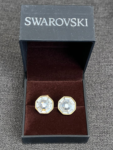 White crystal set in Yellow gold-tone cufflinks