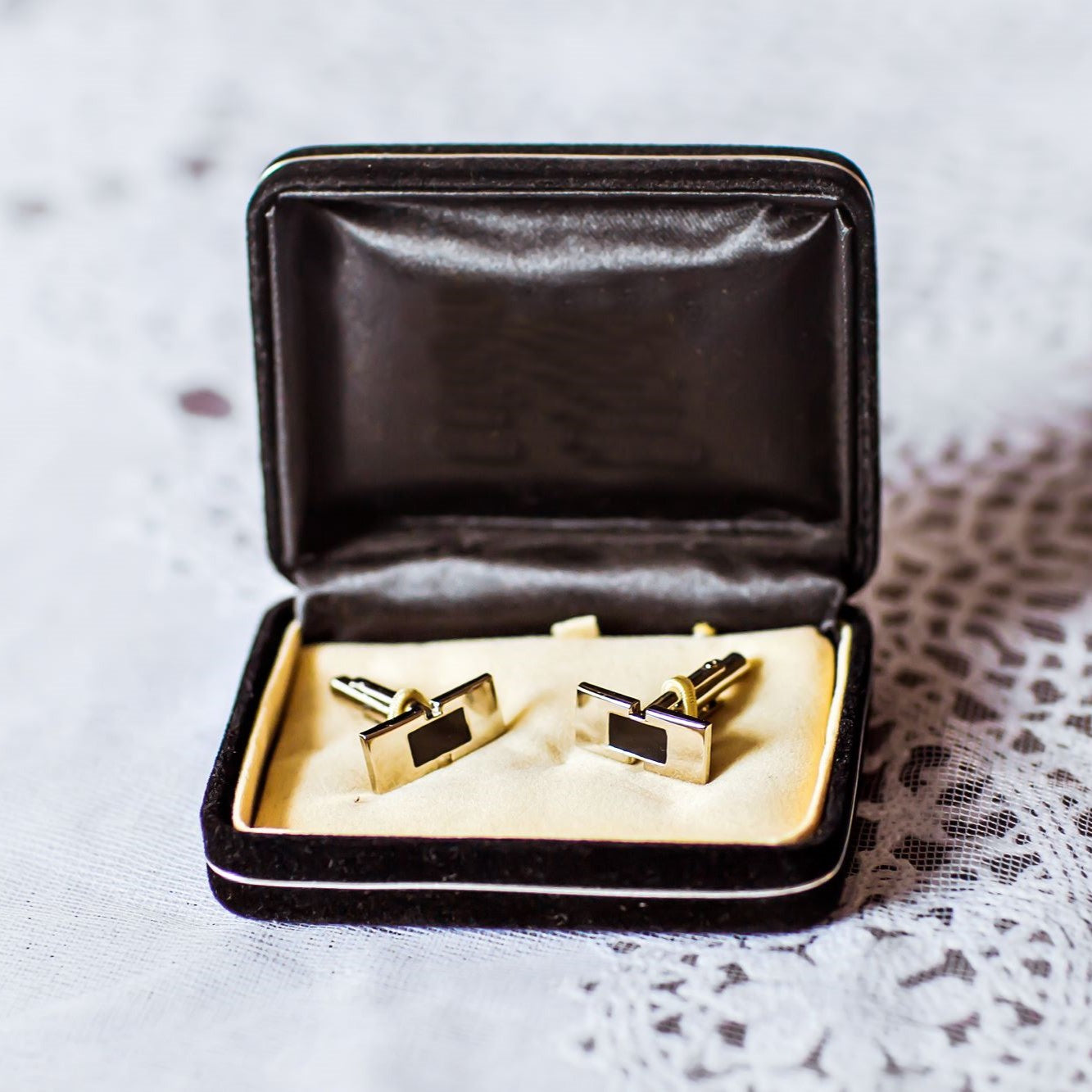 Cufflinks